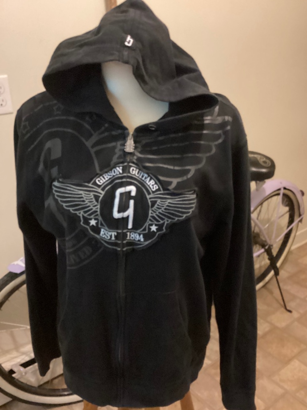 Gibson Guitars Black Full-Zip Logo Hoodie - Size Large - Picture 4 of 17